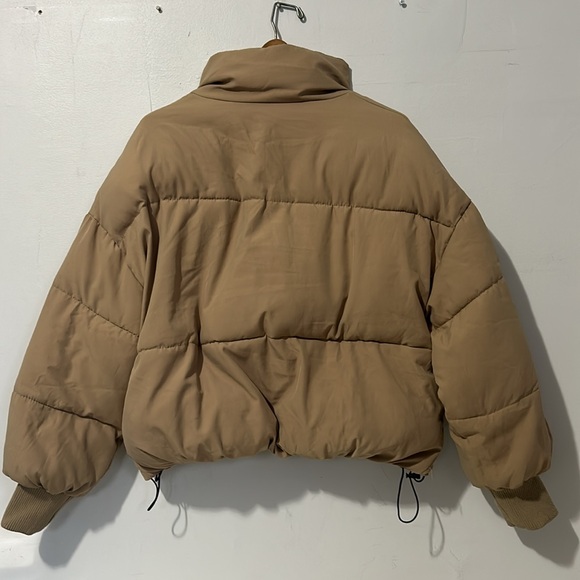 Jacket - Picture 7 of 8